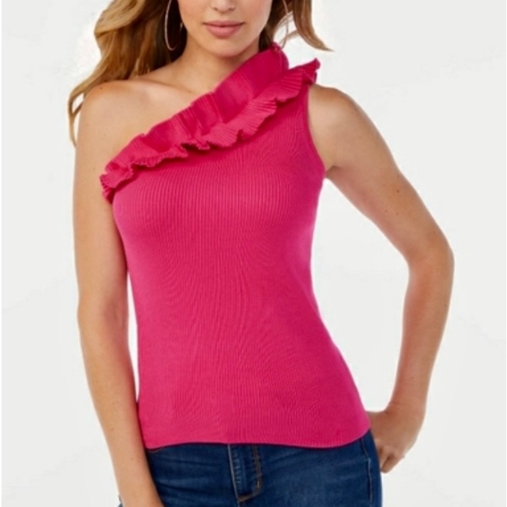 Sofia Vergara One shoulder Ribbed Sweater.
